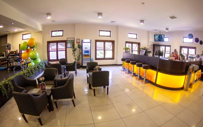 fitness-first-studio-manavgat-4 Lounge und Bar des Fitness First Fitnessclubs Ali Bey Manavgat