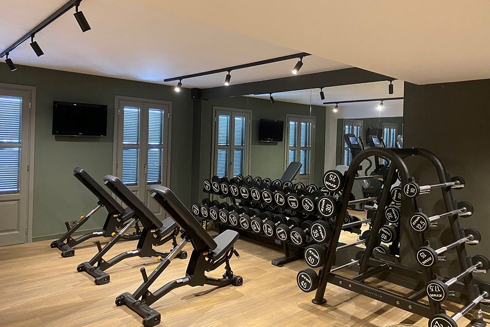 Indoor 10 Fitness First Fitnessstudio Indoor Kalimera Kriti