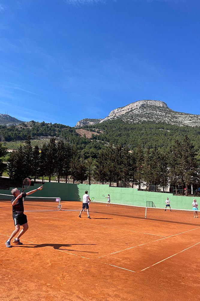 Foto 14.04.24, 15 31 39 Tennis-Point Team LK-Camp Bol, Kroatien