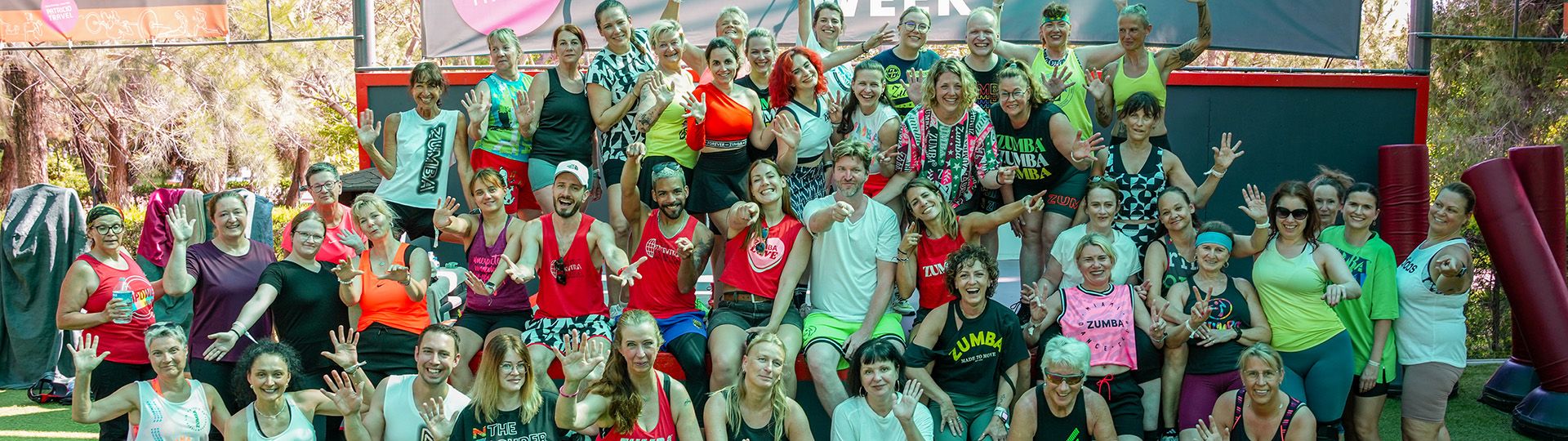 Fiesta Week Gruppenfoto Banner